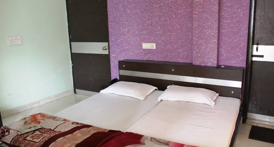 Hotel Malook, Ludhiana 5
